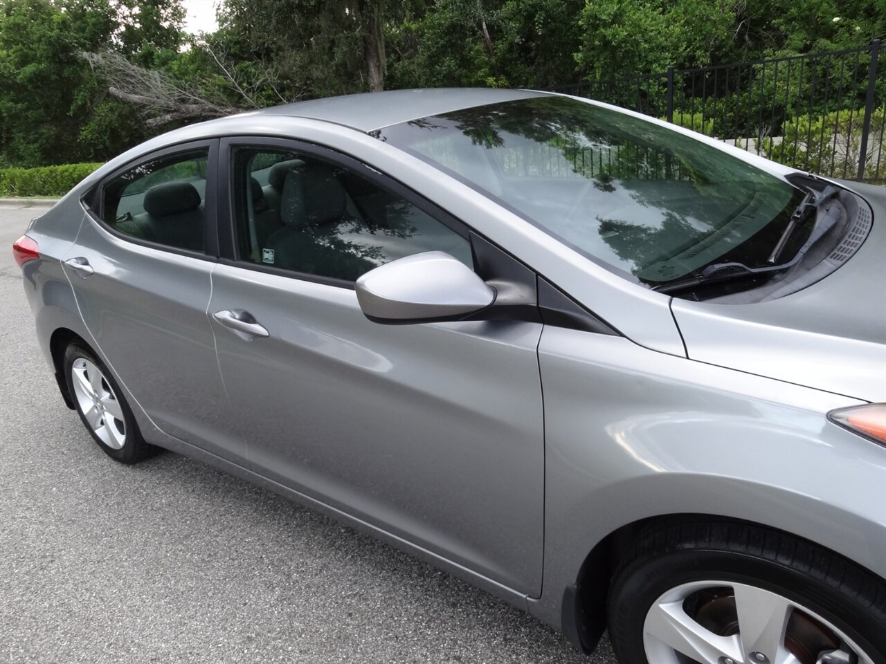 2013 Hyundai ELANTRA GLS - Photo 8 - Deland, FL 32720