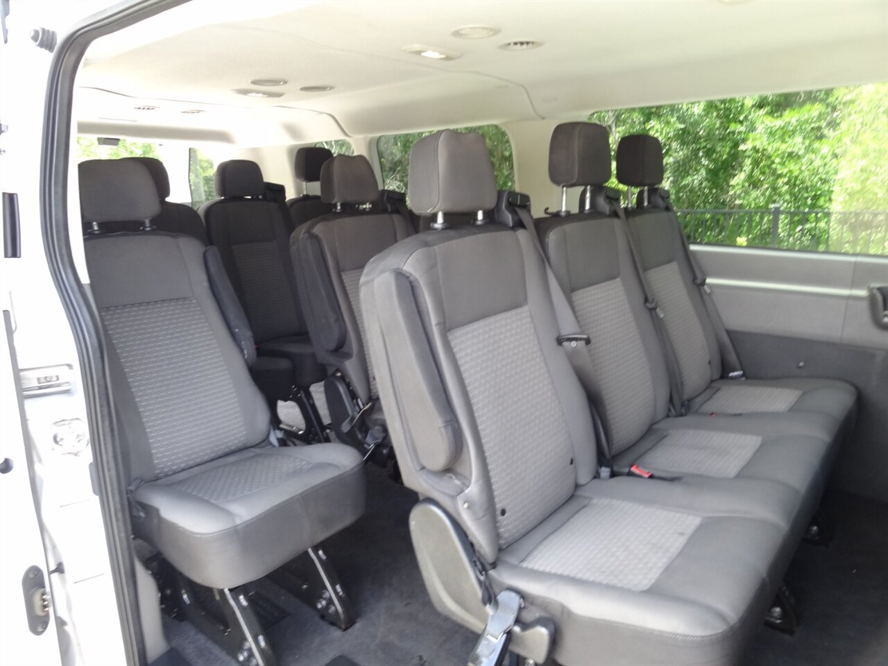 2021 Ford Transit 350 XLT 12 Passenger - Photo 43 - Deland, FL 32720