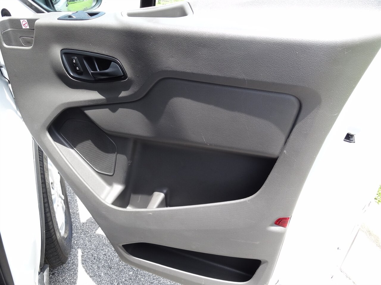2021 Ford Transit 350 XLT 12 Passenger - Photo 47 - Deland, FL 32720