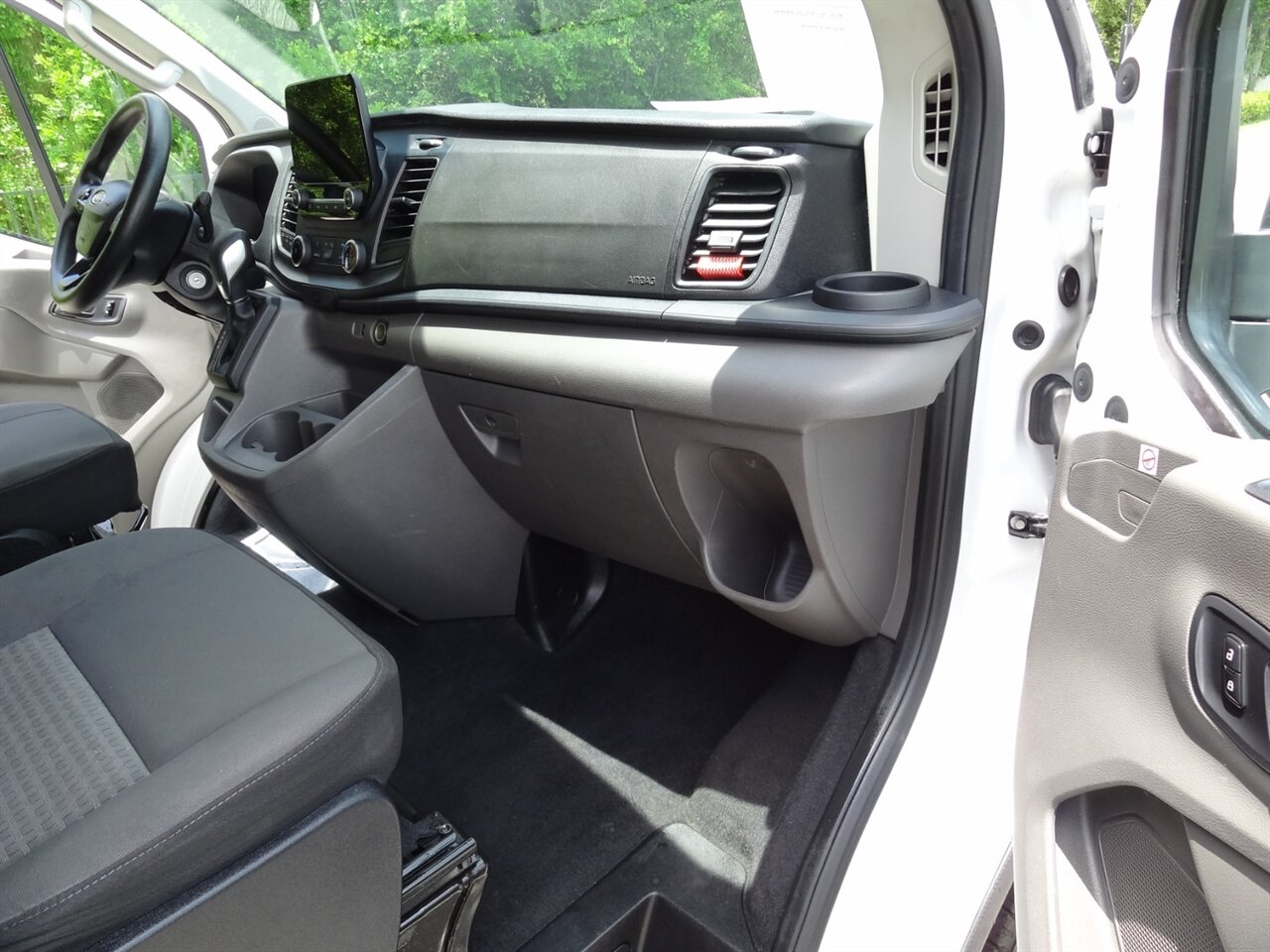 2021 Ford Transit 350 XLT 12 Passenger - Photo 45 - Deland, FL 32720