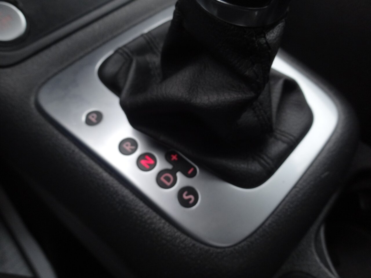 2016 Volkswagen Tiguan 2.0T S Premium - Photo 55 - Deland, FL 32720