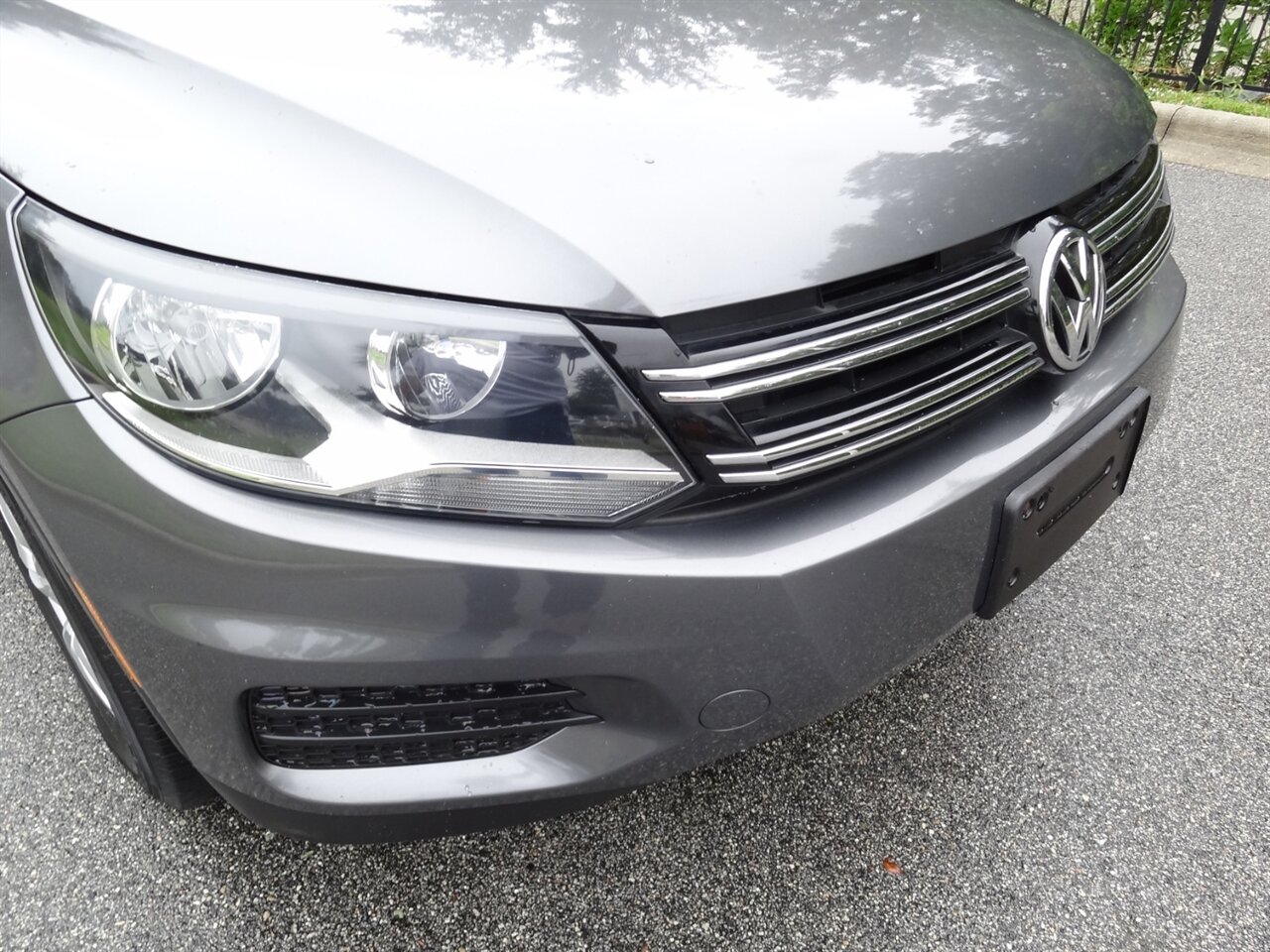 2016 Volkswagen Tiguan 2.0T S Premium - Photo 7 - Deland, FL 32720