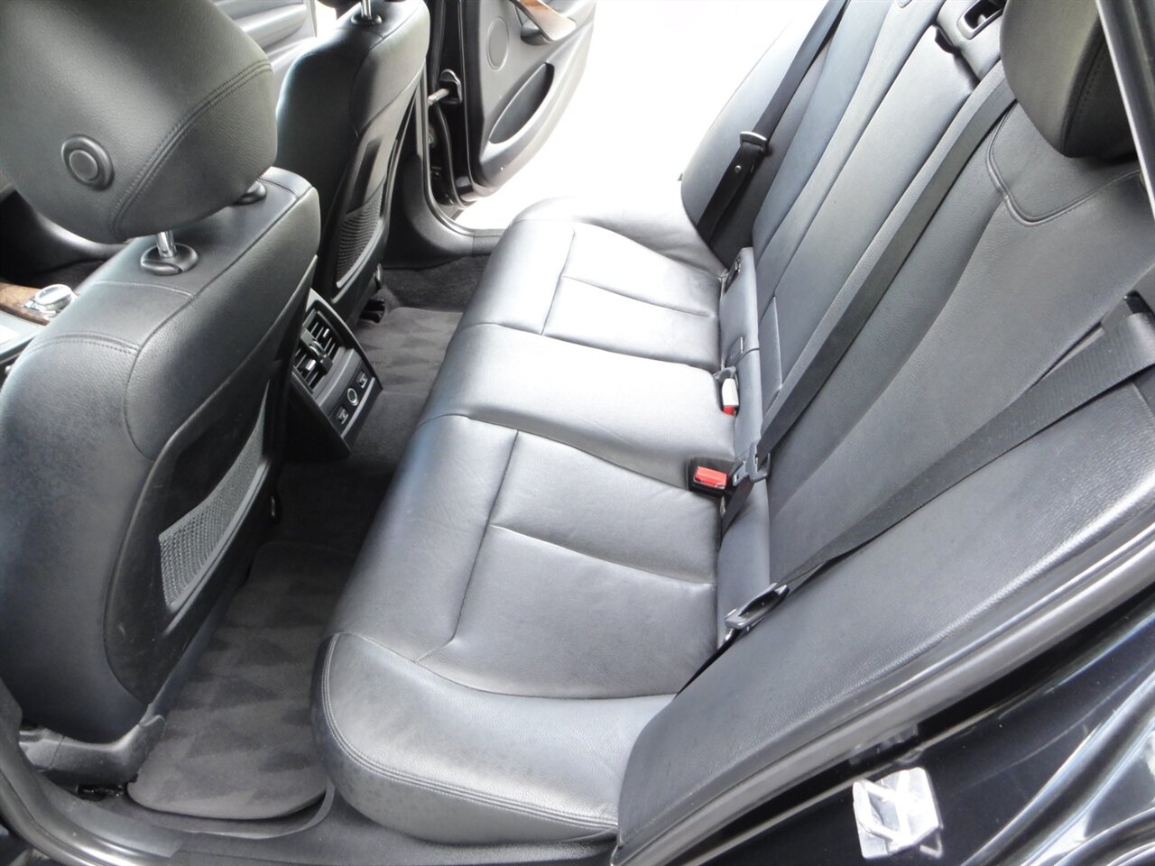 2014 BMW 328i xDrive  Premium sports wagon - Photo 35 - Deland, FL 32720