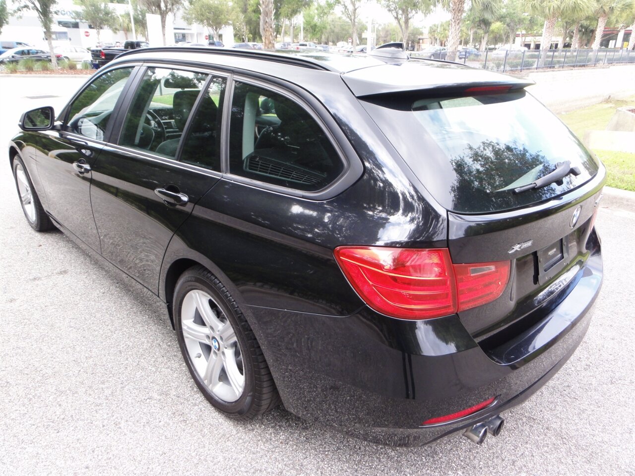 2014 BMW 328i xDrive  Premium sports wagon - Photo 4 - Deland, FL 32720