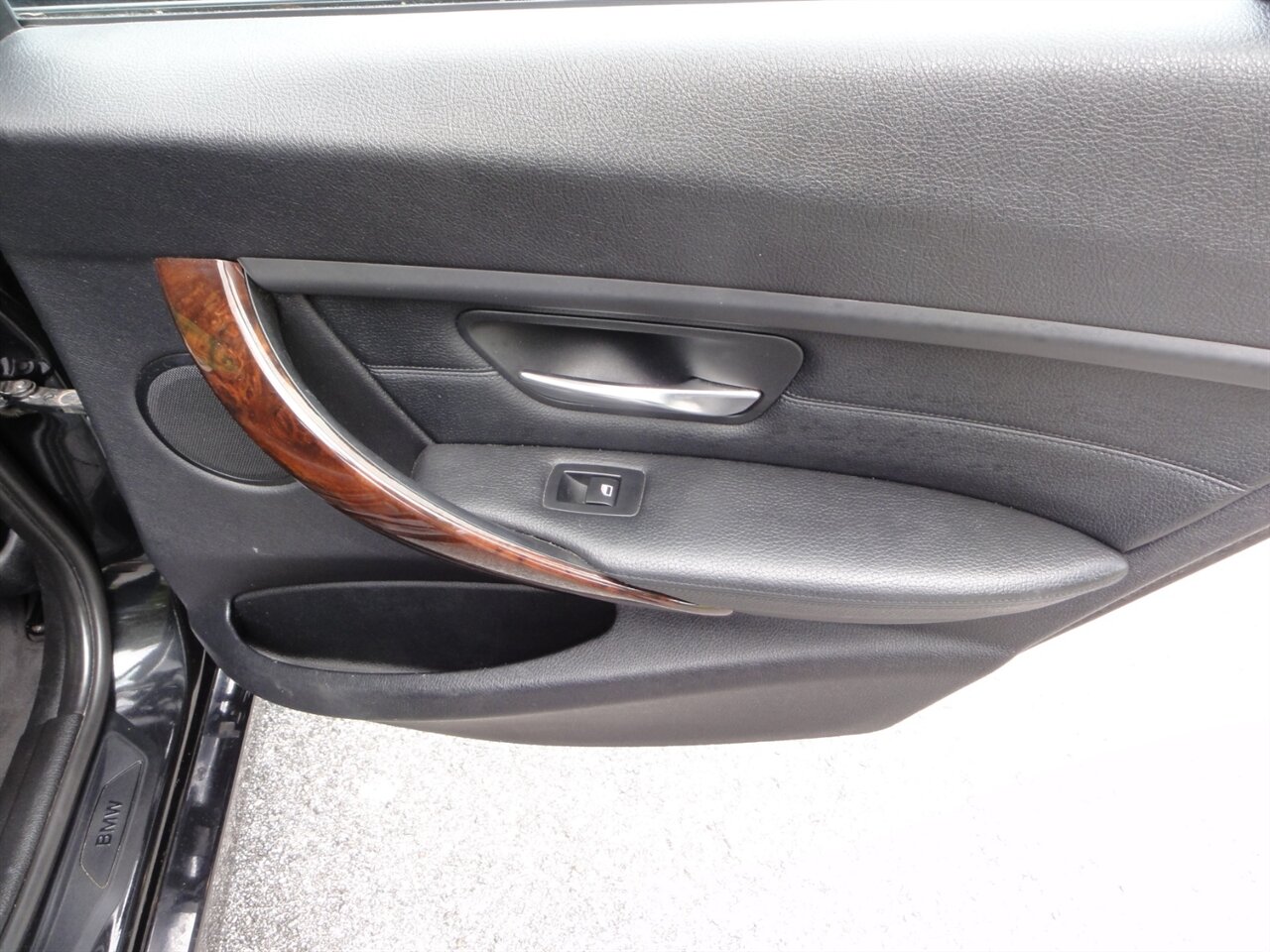 2014 BMW 328i xDrive  Premium sports wagon - Photo 40 - Deland, FL 32720