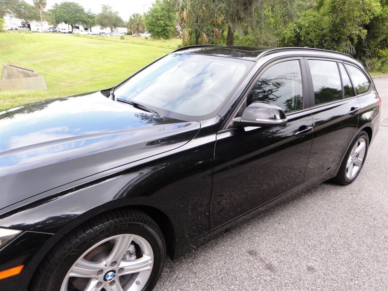 2014 BMW 328i xDrive  Premium sports wagon - Photo 9 - Deland, FL 32720