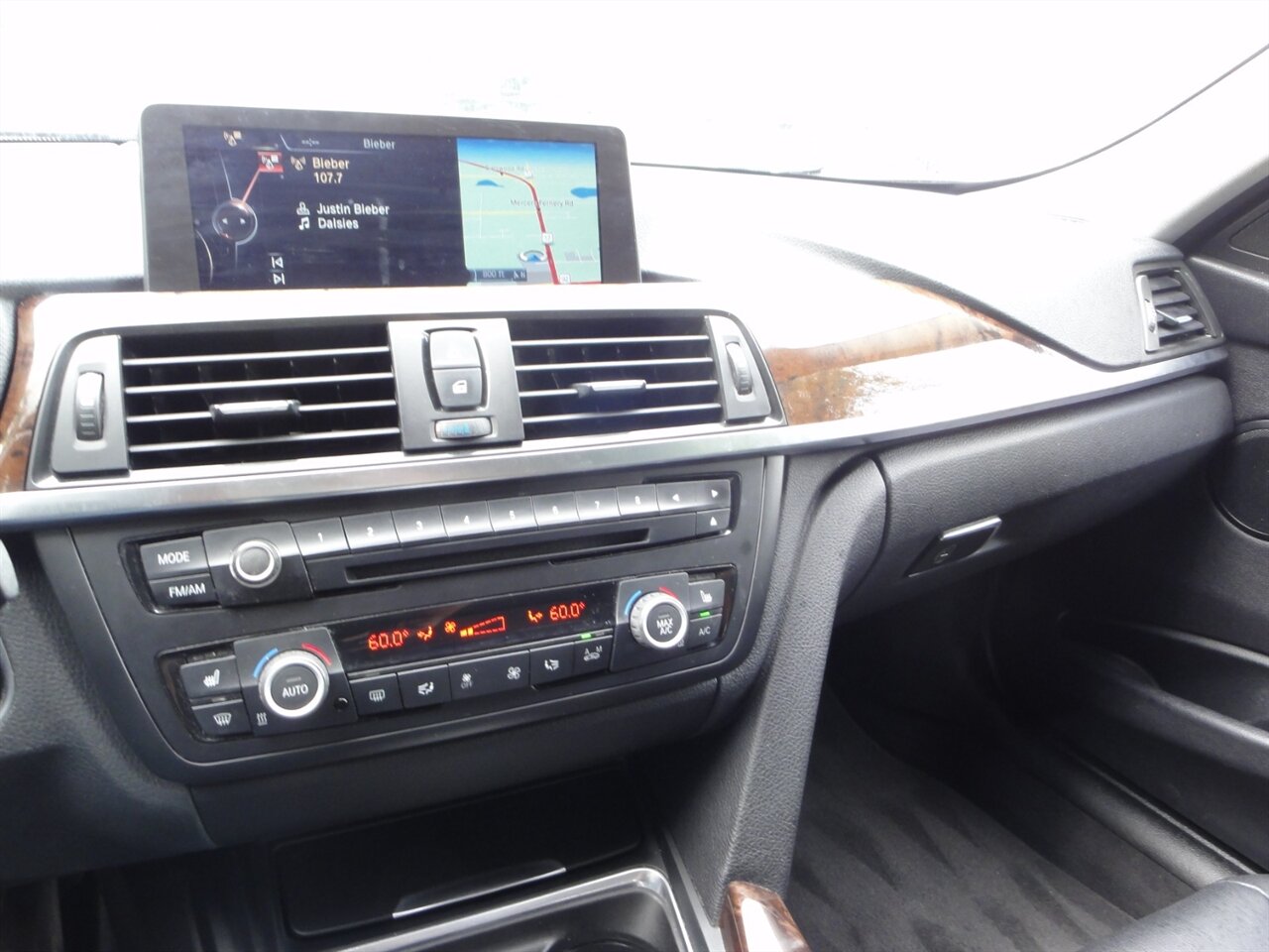 2014 BMW 328i xDrive  Premium sports wagon - Photo 52 - Deland, FL 32720
