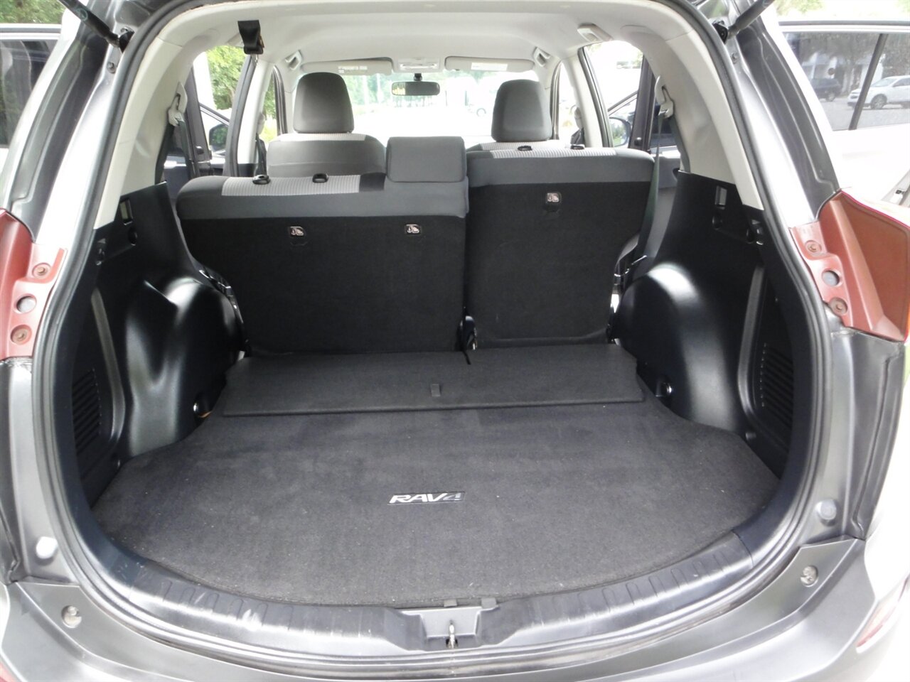 2013 Toyota RAV4 LE 4X4 - Photo 39 - Deland, FL 32720