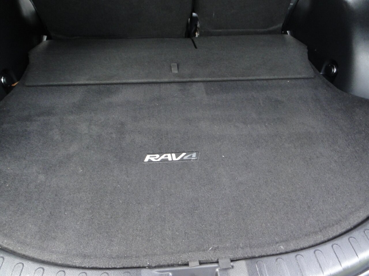 2013 Toyota RAV4 LE 4X4 - Photo 40 - Deland, FL 32720