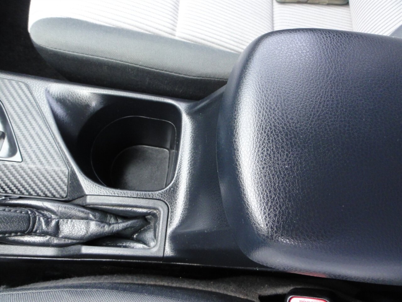 2013 Toyota RAV4 LE 4X4 - Photo 58 - Deland, FL 32720