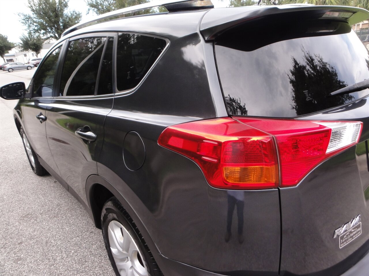 2013 Toyota RAV4 LE 4X4 - Photo 12 - Deland, FL 32720