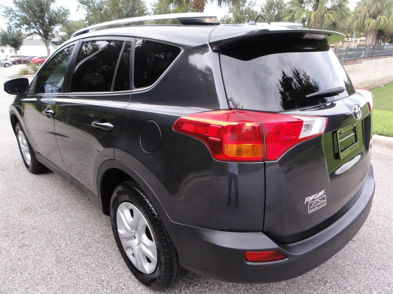 2013 Toyota RAV4 LE 4X4 - Photo 4 - Deland, FL 32720