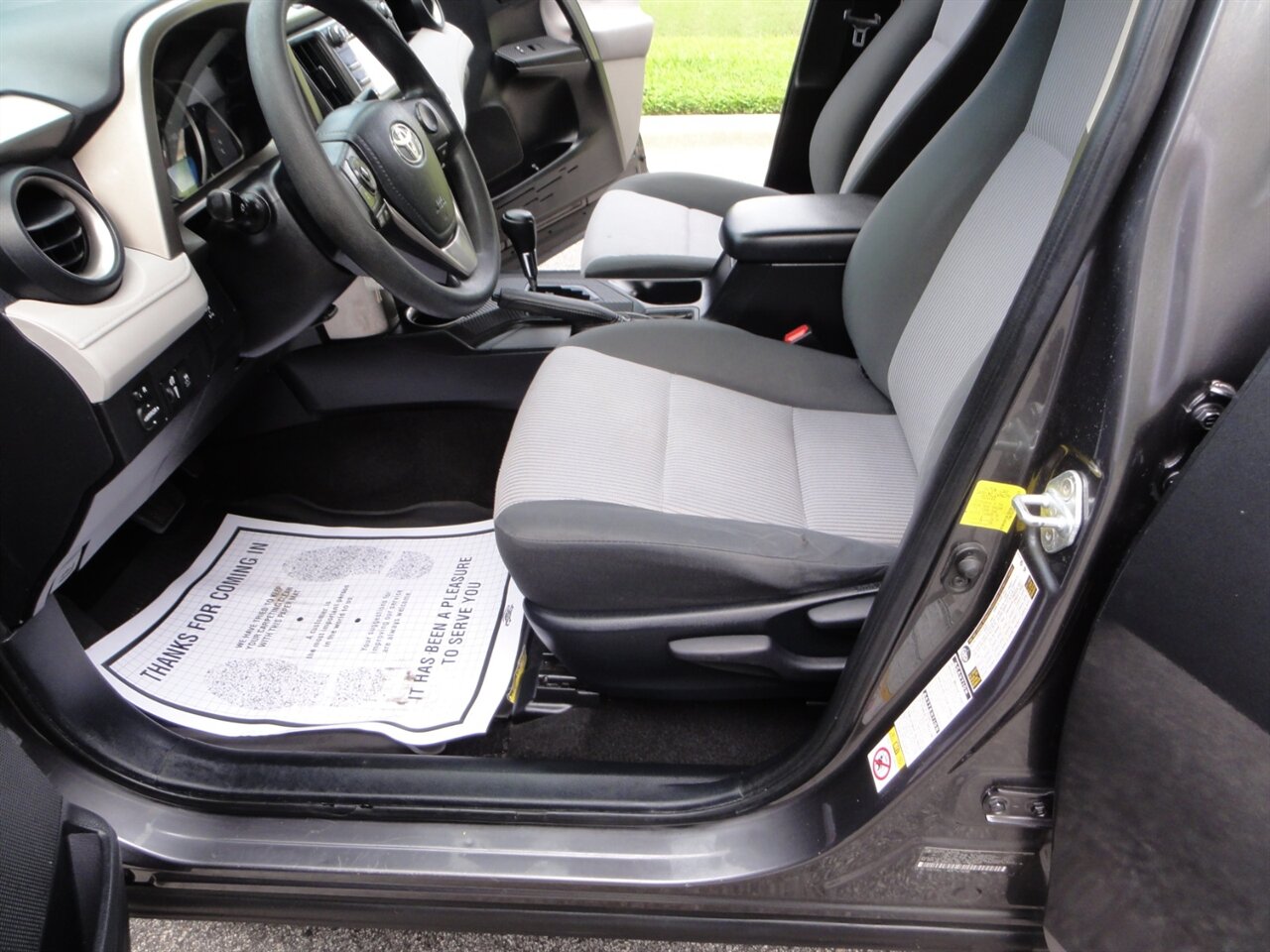 2013 Toyota RAV4 LE 4X4 - Photo 33 - Deland, FL 32720