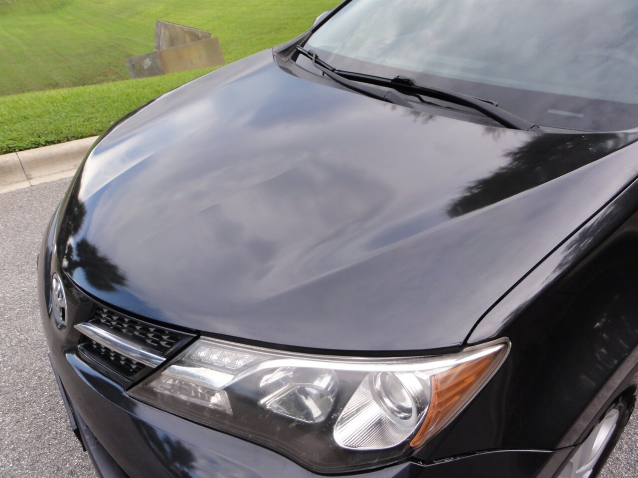 2013 Toyota RAV4 LE 4X4 - Photo 17 - Deland, FL 32720