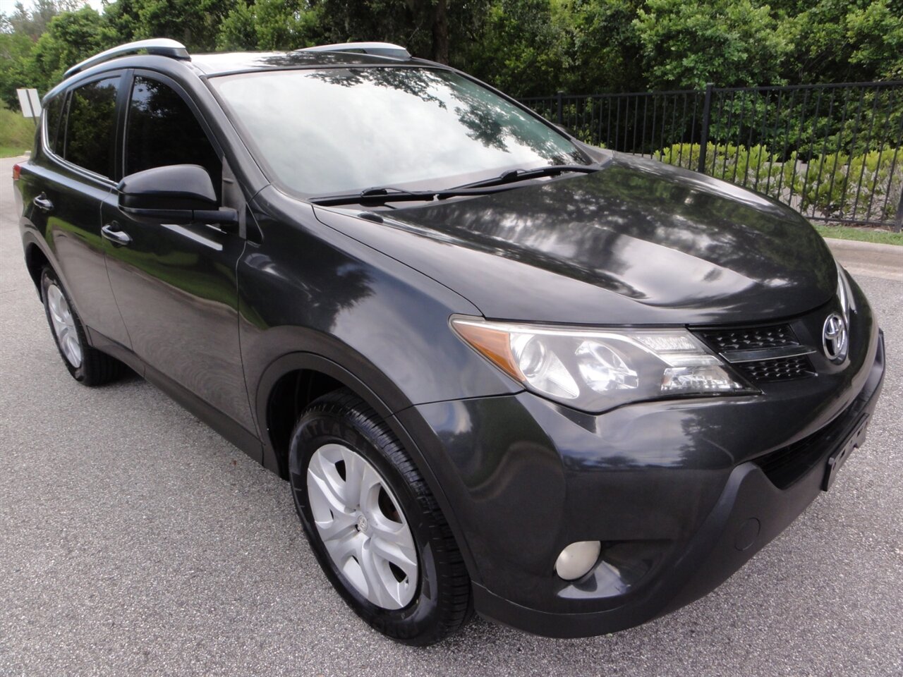 2013 Toyota RAV4 LE  4X4 - Photo 1 - Deland, FL 32720