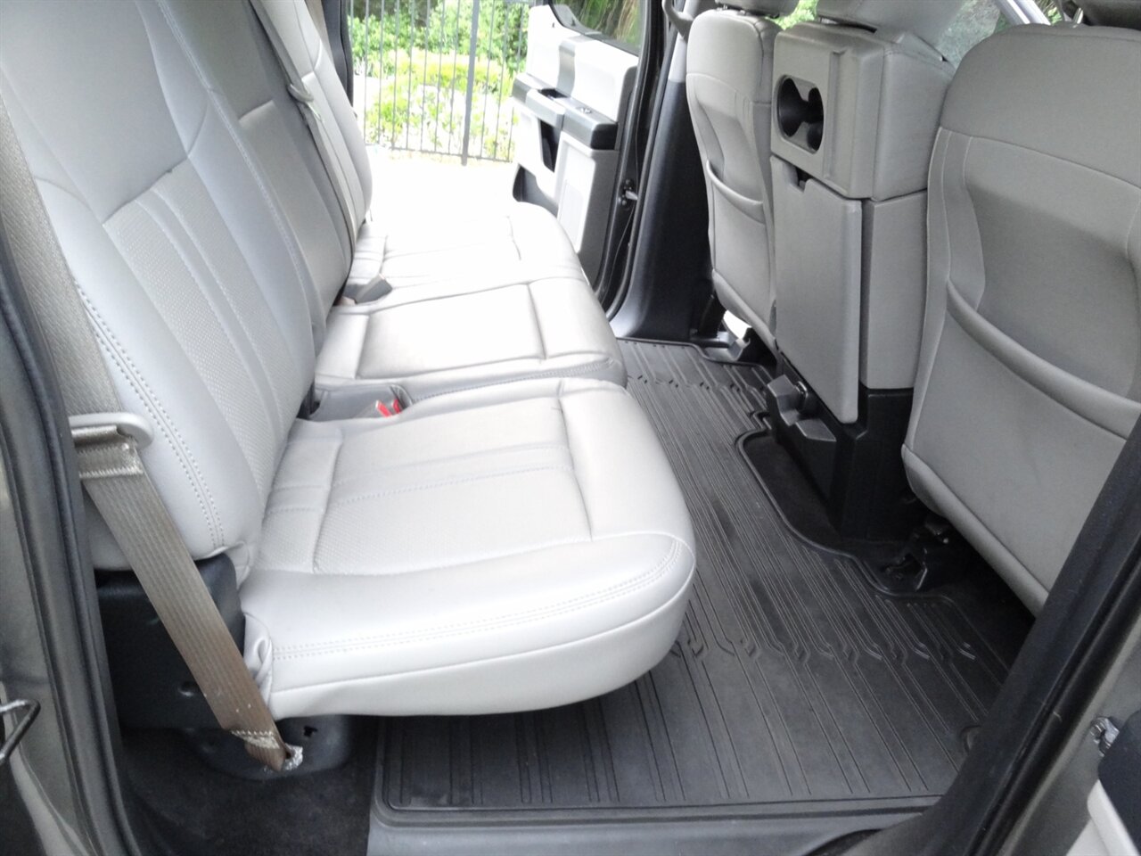 2018 Ford F-150 XLT Premium package - Photo 49 - Deland, FL 32720