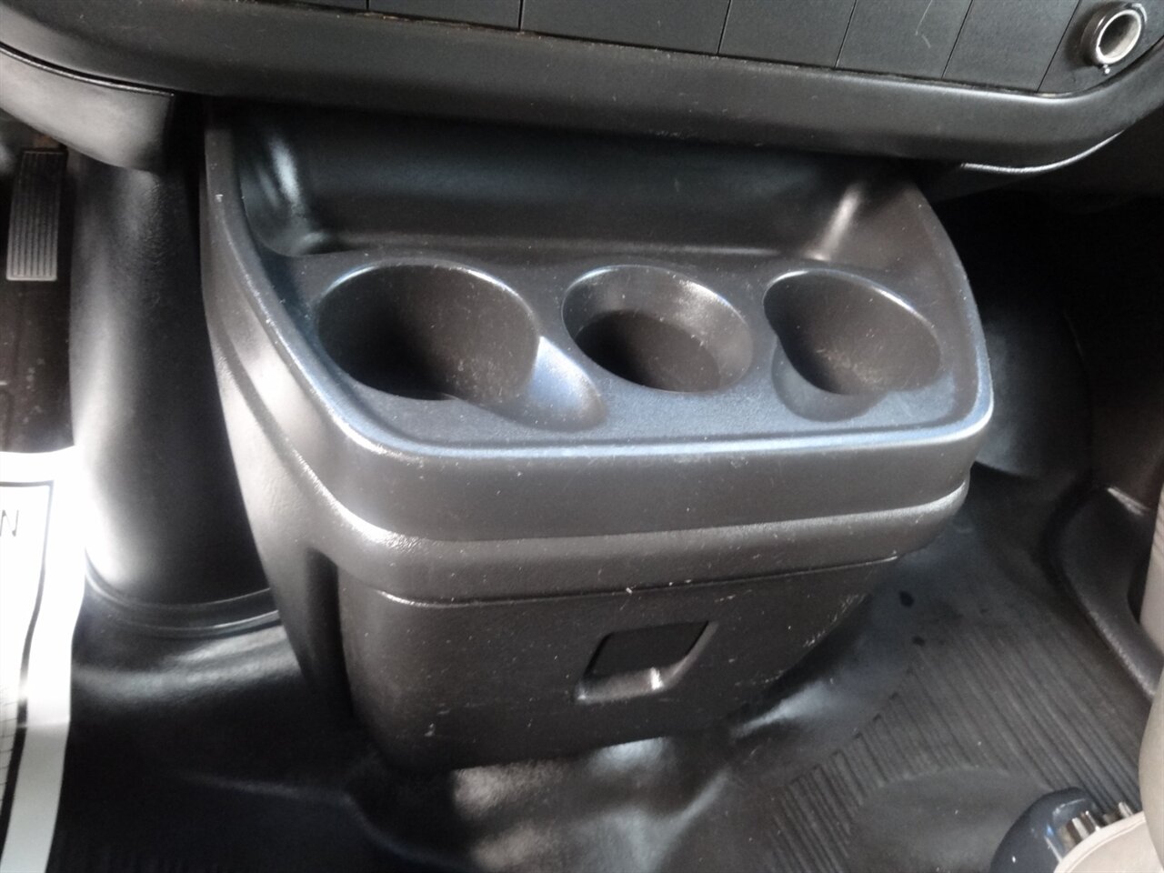 2013 Chevrolet Express 1500  Cargo - Photo 50 - Deland, FL 32720
