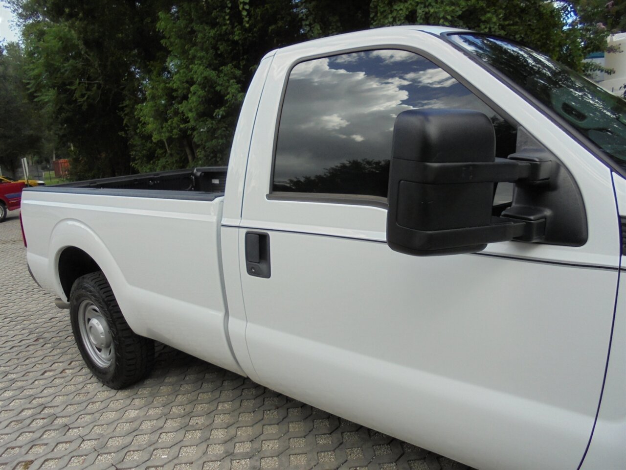 2013 Ford F-250 Super Duty XL  CNG - Photo 10 - Deland, FL 32720