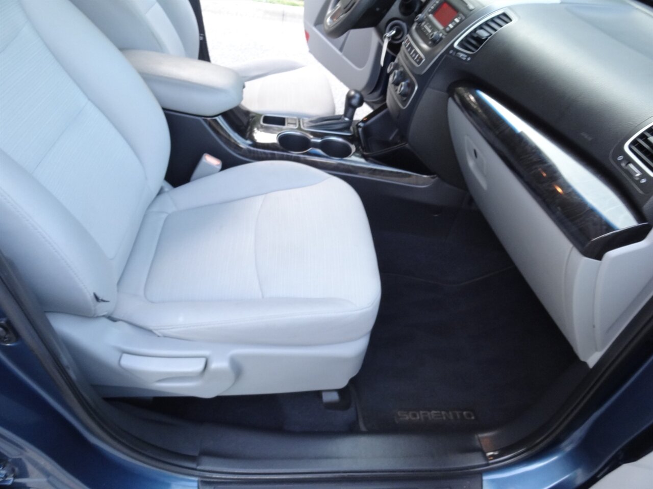 2014 Kia Sorento LX   - Photo 41 - Deland, FL 32720