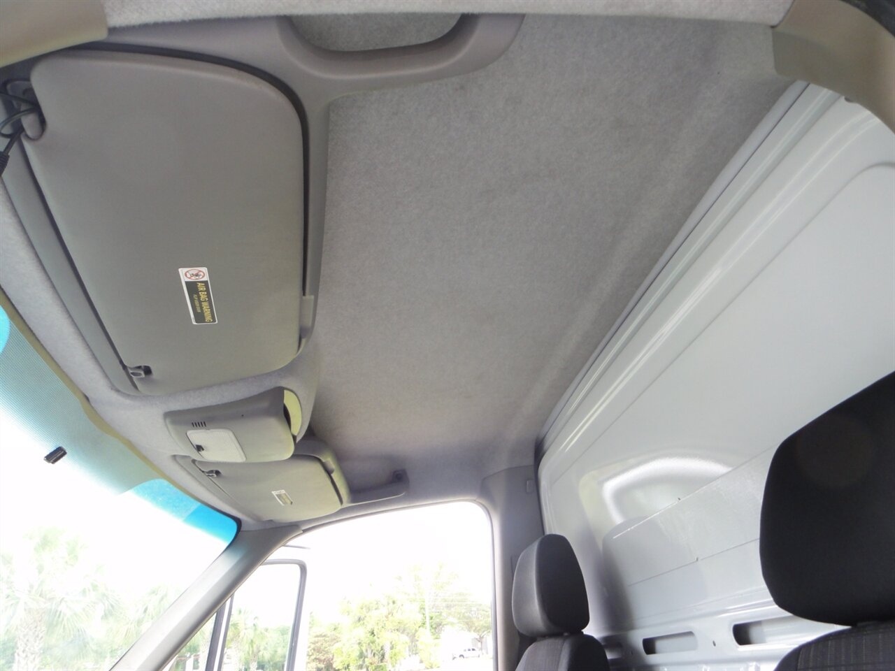 2017 Mercedes-Benz Sprinter 3500XD  BOX truck - Photo 42 - Deland, FL 32720