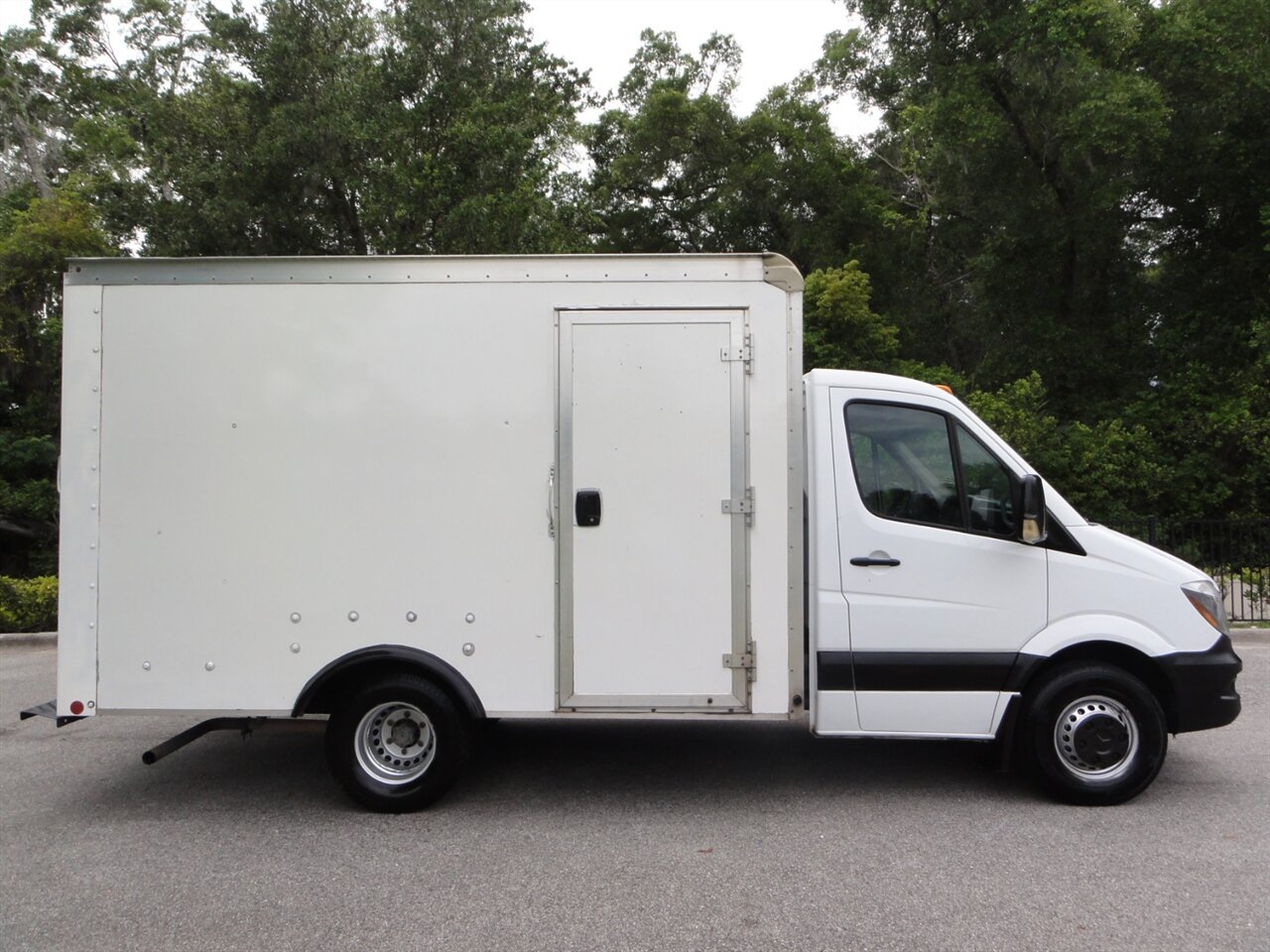 2017 Mercedes-Benz Sprinter 3500XD  BOX truck - Photo 18 - Deland, FL 32720