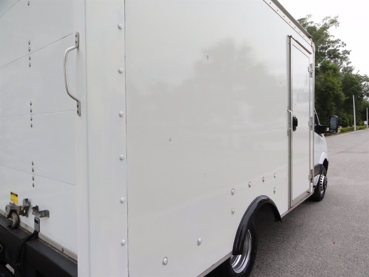 2017 Mercedes-Benz Sprinter 3500XD  BOX truck - Photo 15 - Deland, FL 32720
