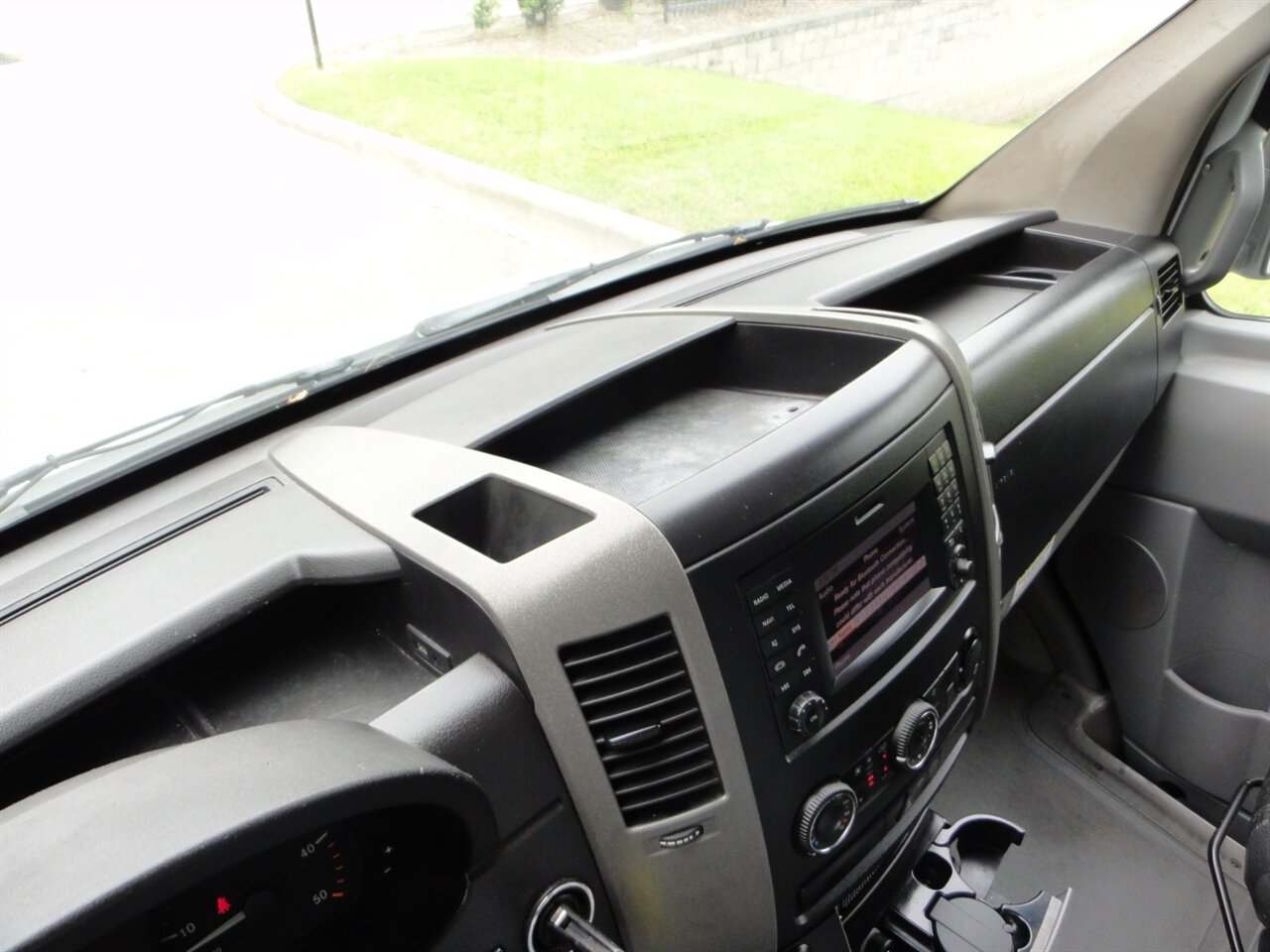 2017 Mercedes-Benz Sprinter 3500XD  BOX truck - Photo 57 - Deland, FL 32720