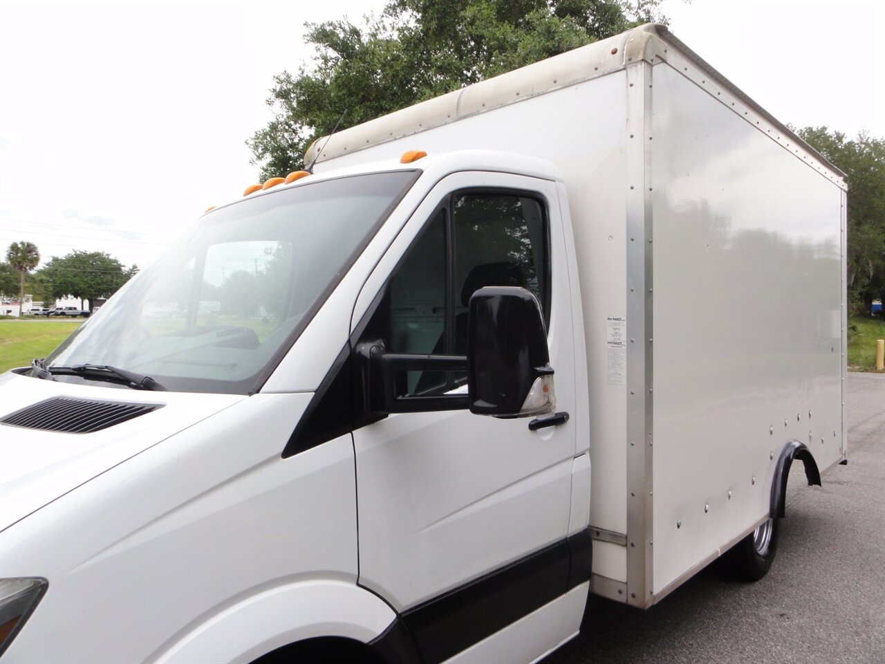 2017 Mercedes-Benz Sprinter 3500XD  BOX truck - Photo 11 - Deland, FL 32720