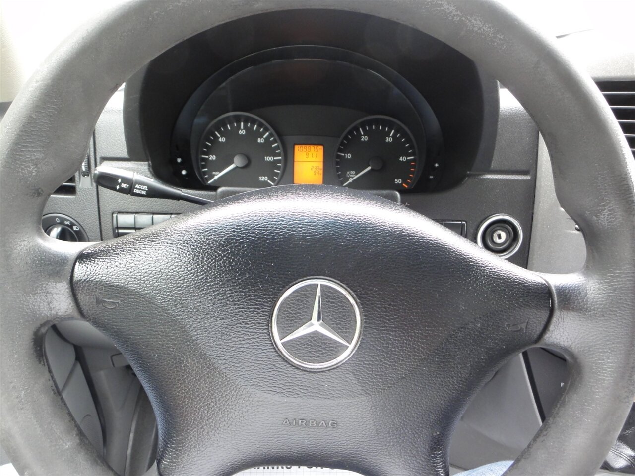 2017 Mercedes-Benz Sprinter 3500XD  BOX truck - Photo 47 - Deland, FL 32720