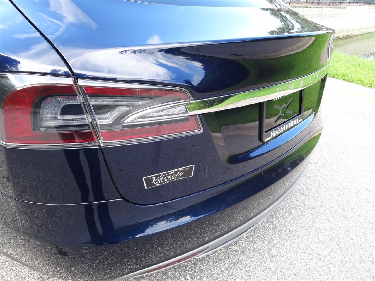 2015 Tesla Model S 60  Premium - Photo 21 - Deland, FL 32720