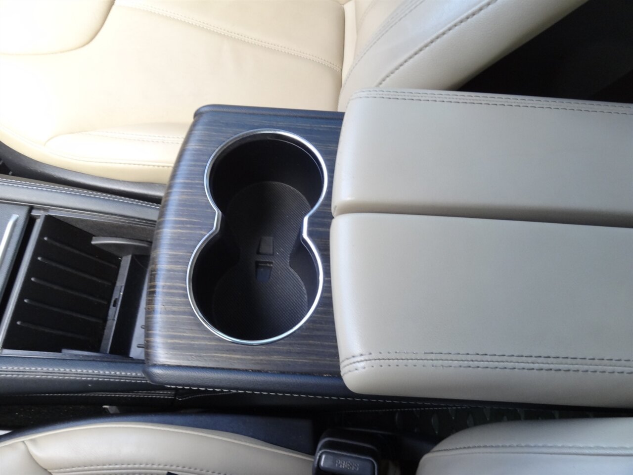 2015 Tesla Model S 60  Premium - Photo 53 - Deland, FL 32720