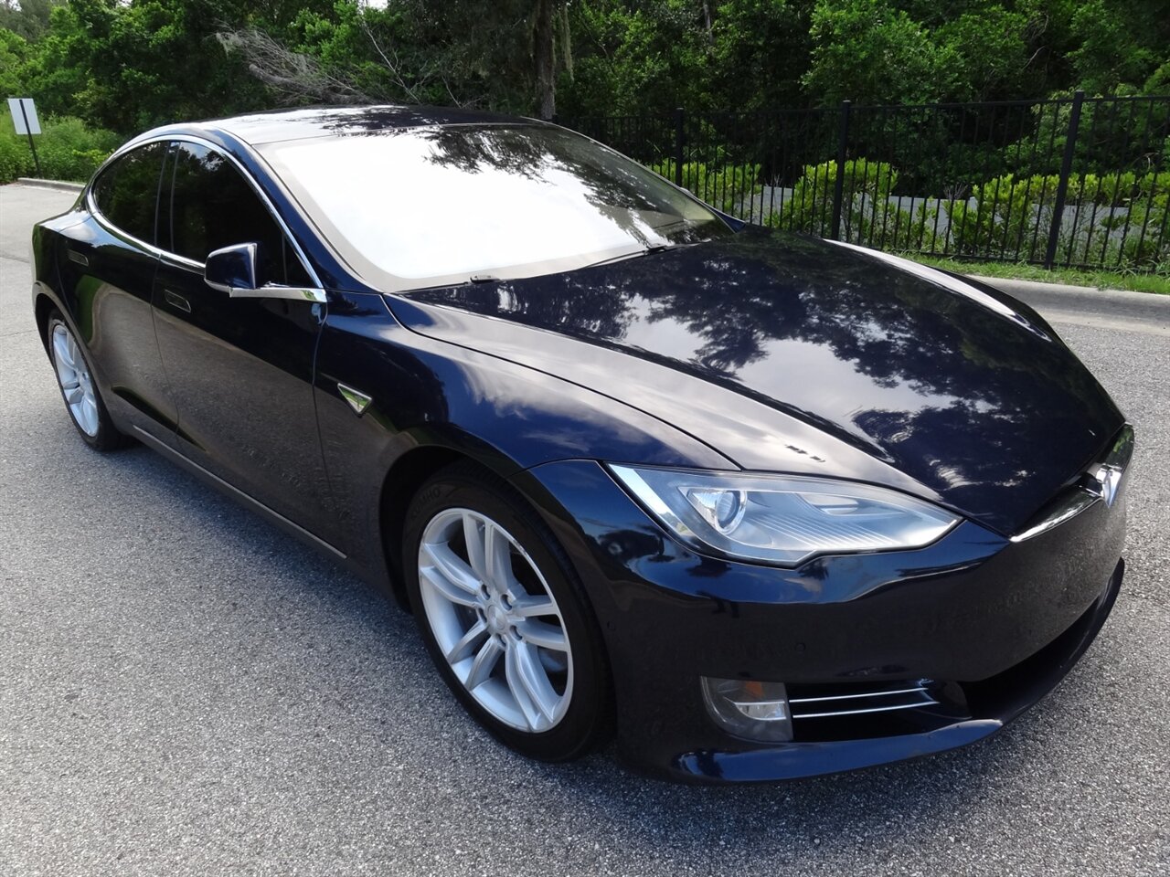 2015 Tesla Model S 60  Premium - Photo 1 - Deland, FL 32720