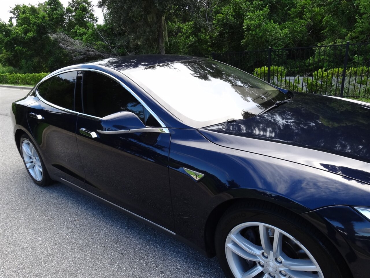 2015 Tesla Model S 60  Premium - Photo 8 - Deland, FL 32720