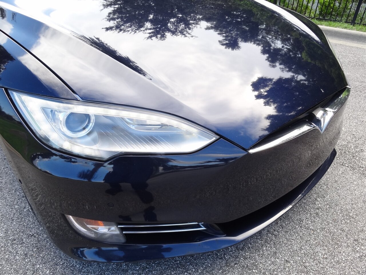 2015 Tesla Model S 60  Premium - Photo 6 - Deland, FL 32720