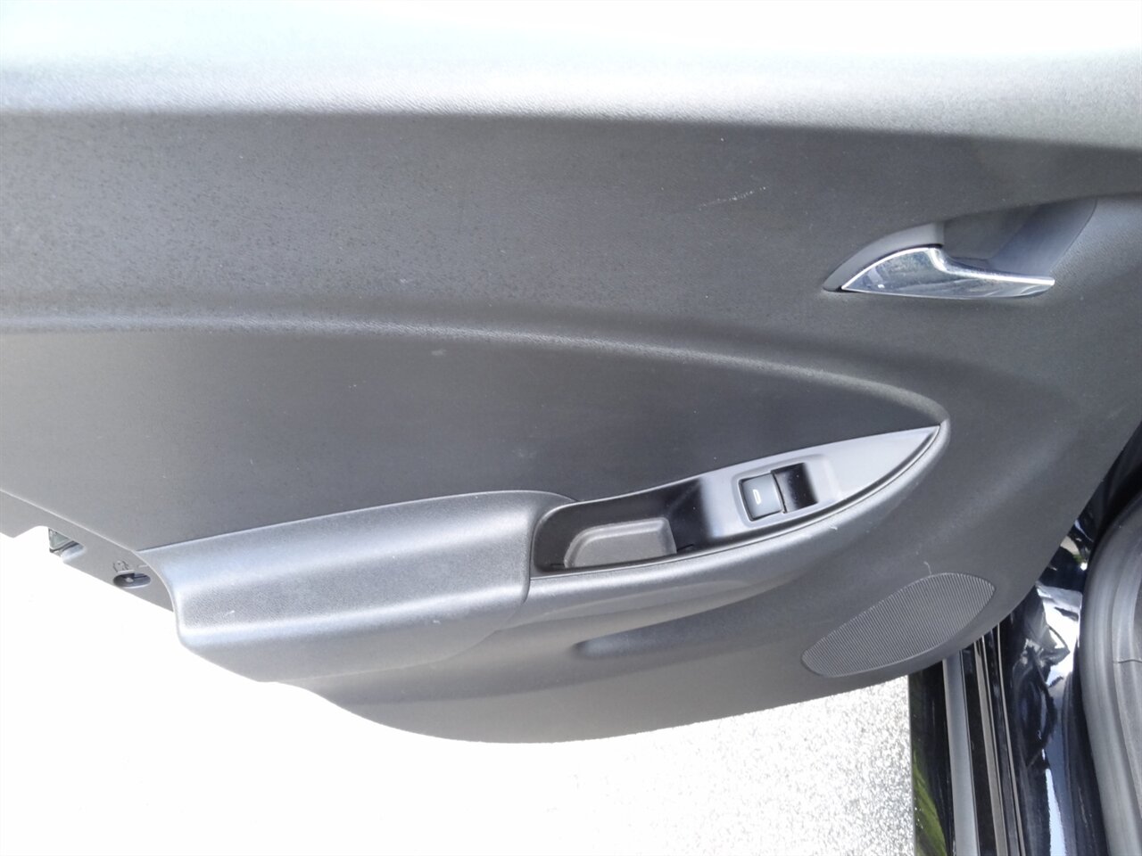 2017 Chevrolet Volt Premier   - Photo 37 - Deland, FL 32720