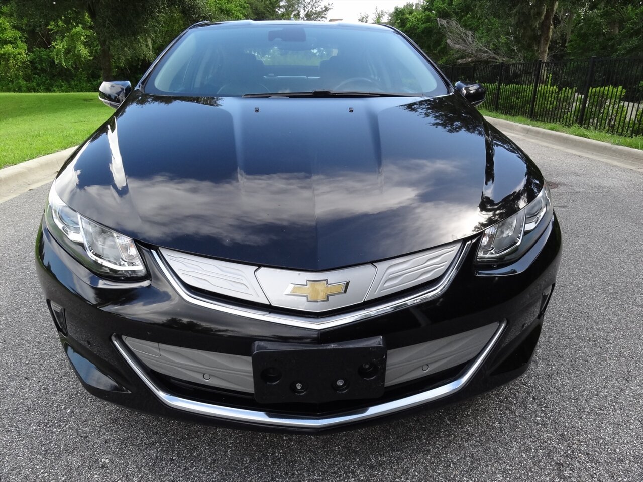 2017 Chevrolet Volt Premier   - Photo 5 - Deland, FL 32720