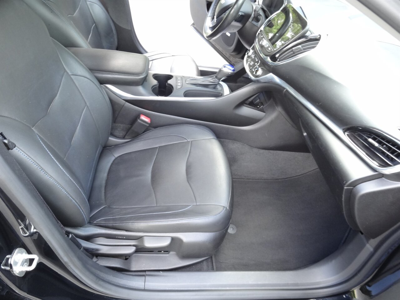 2017 Chevrolet Volt Premier   - Photo 43 - Deland, FL 32720