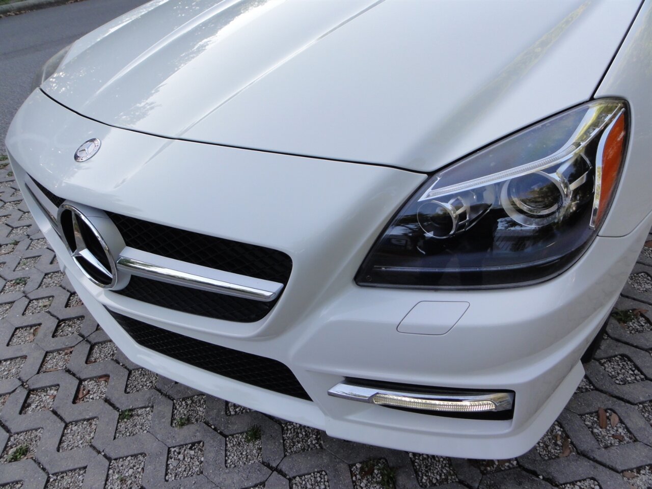 2012 Mercedes-Benz SLK SLK 250  Premium - Photo 10 - Deland, FL 32720