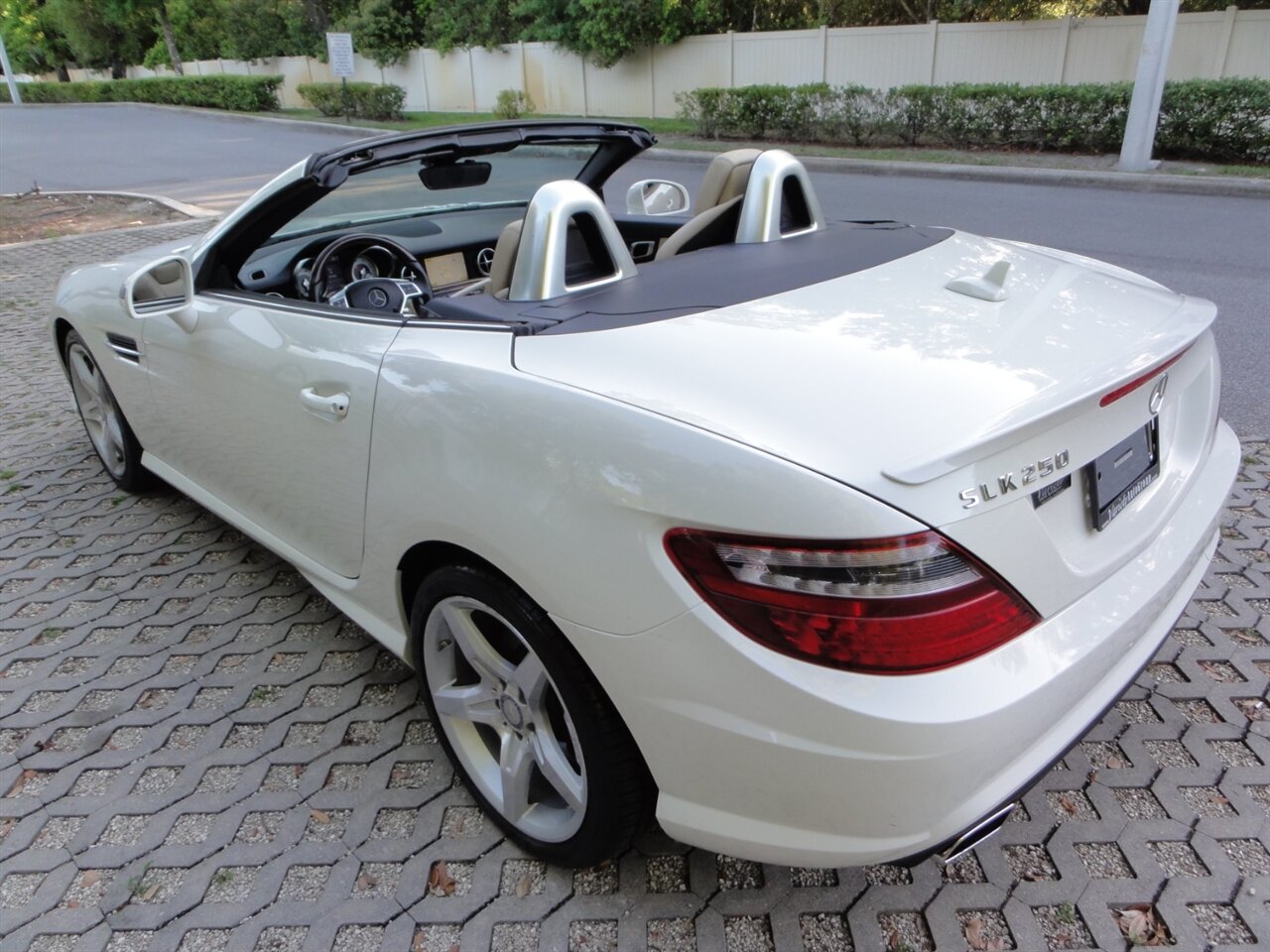 2012 Mercedes-Benz SLK SLK 250  Premium - Photo 6 - Deland, FL 32720