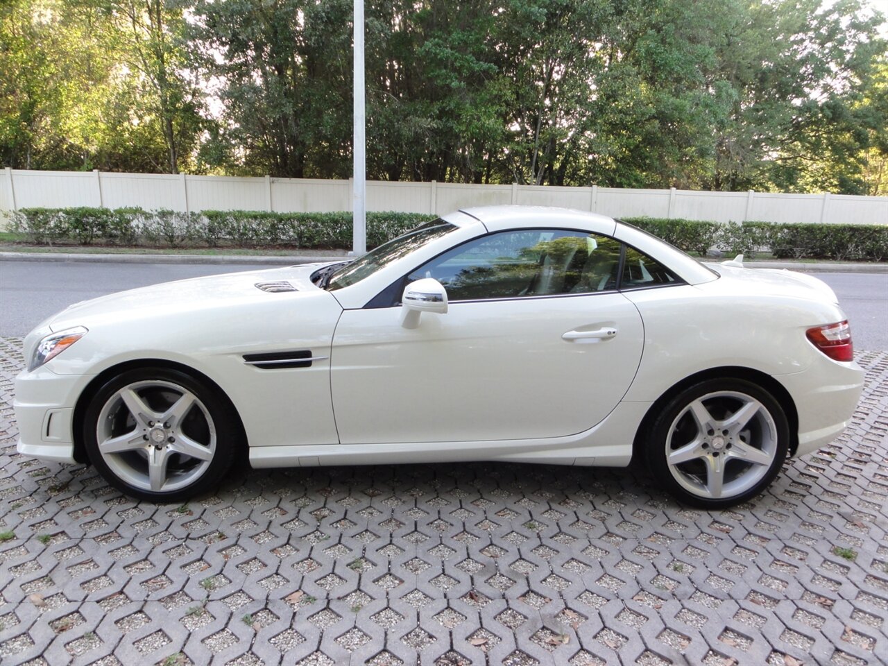 2012 Mercedes-Benz SLK SLK 250  Premium - Photo 22 - Deland, FL 32720