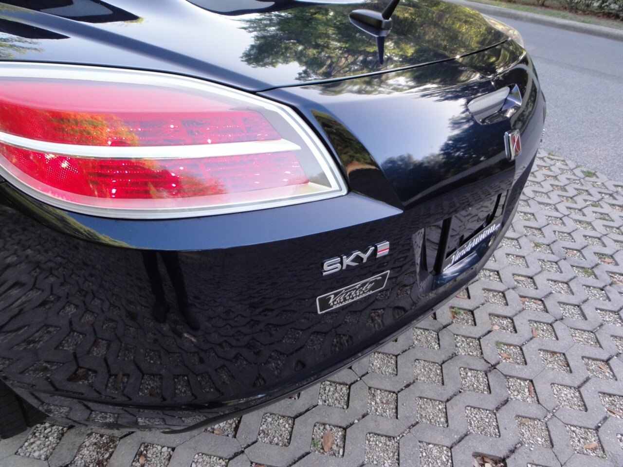 2007 Saturn SKY Red Line - Photo 28 - Deland, FL 32720