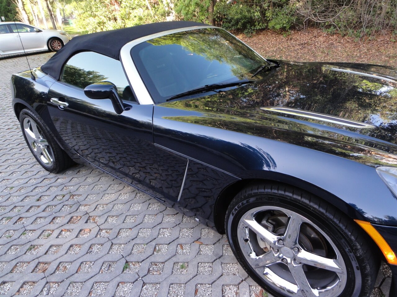 2007 Saturn SKY Red Line - Photo 13 - Deland, FL 32720