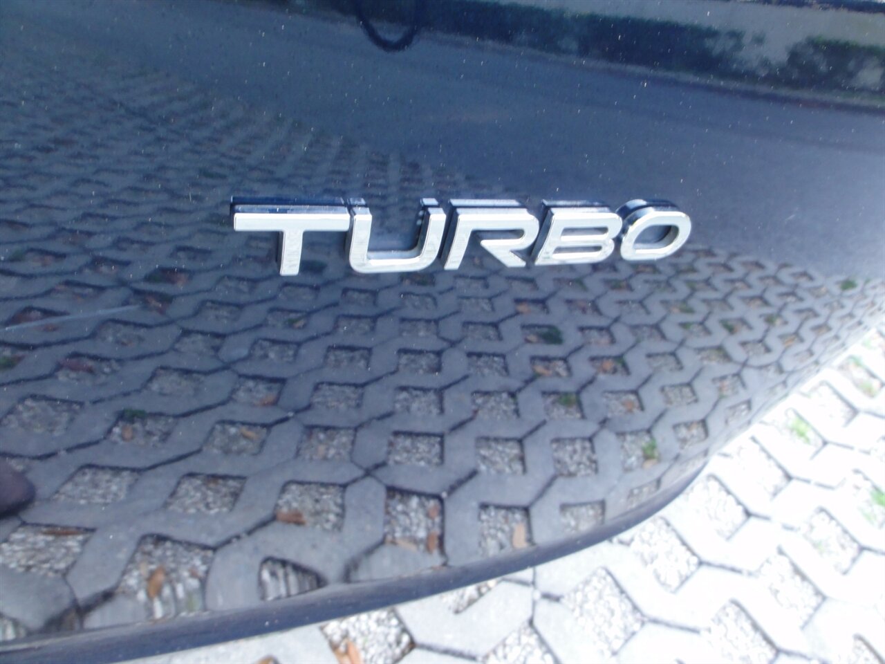 2007 Saturn SKY Red Line - Photo 29 - Deland, FL 32720