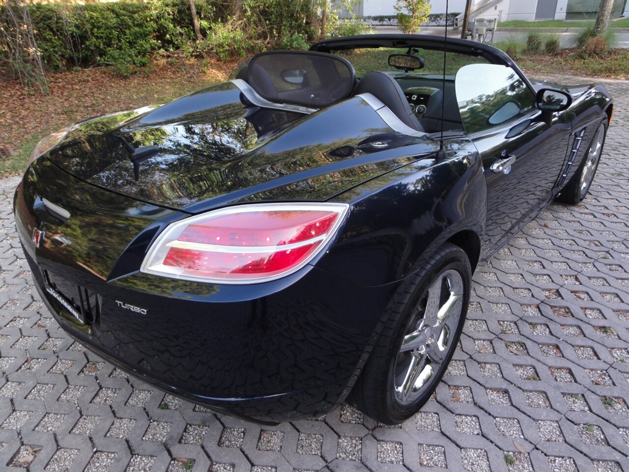 2007 Saturn SKY Red Line - Photo 5 - Deland, FL 32720