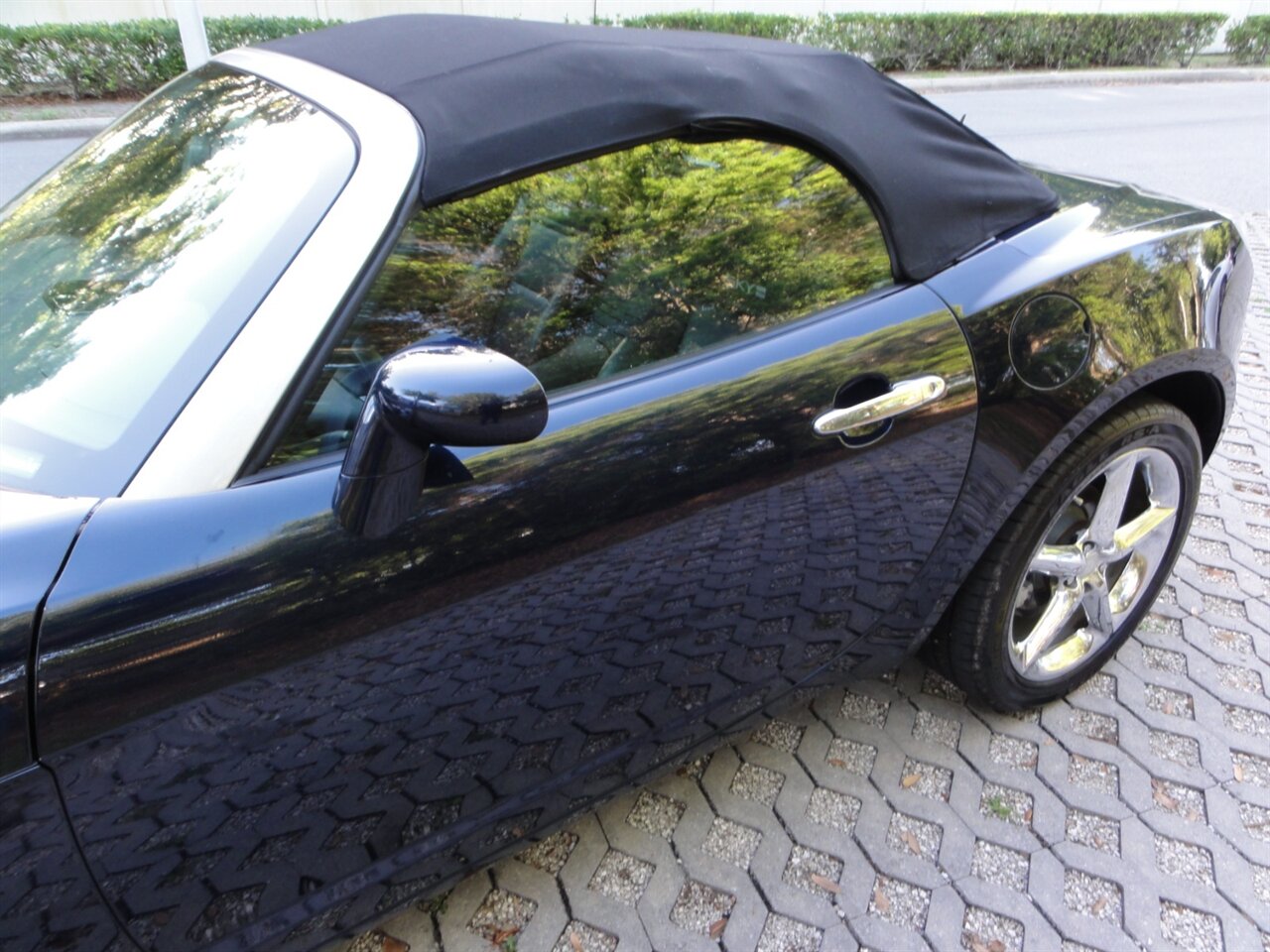 2007 Saturn SKY Red Line - Photo 16 - Deland, FL 32720