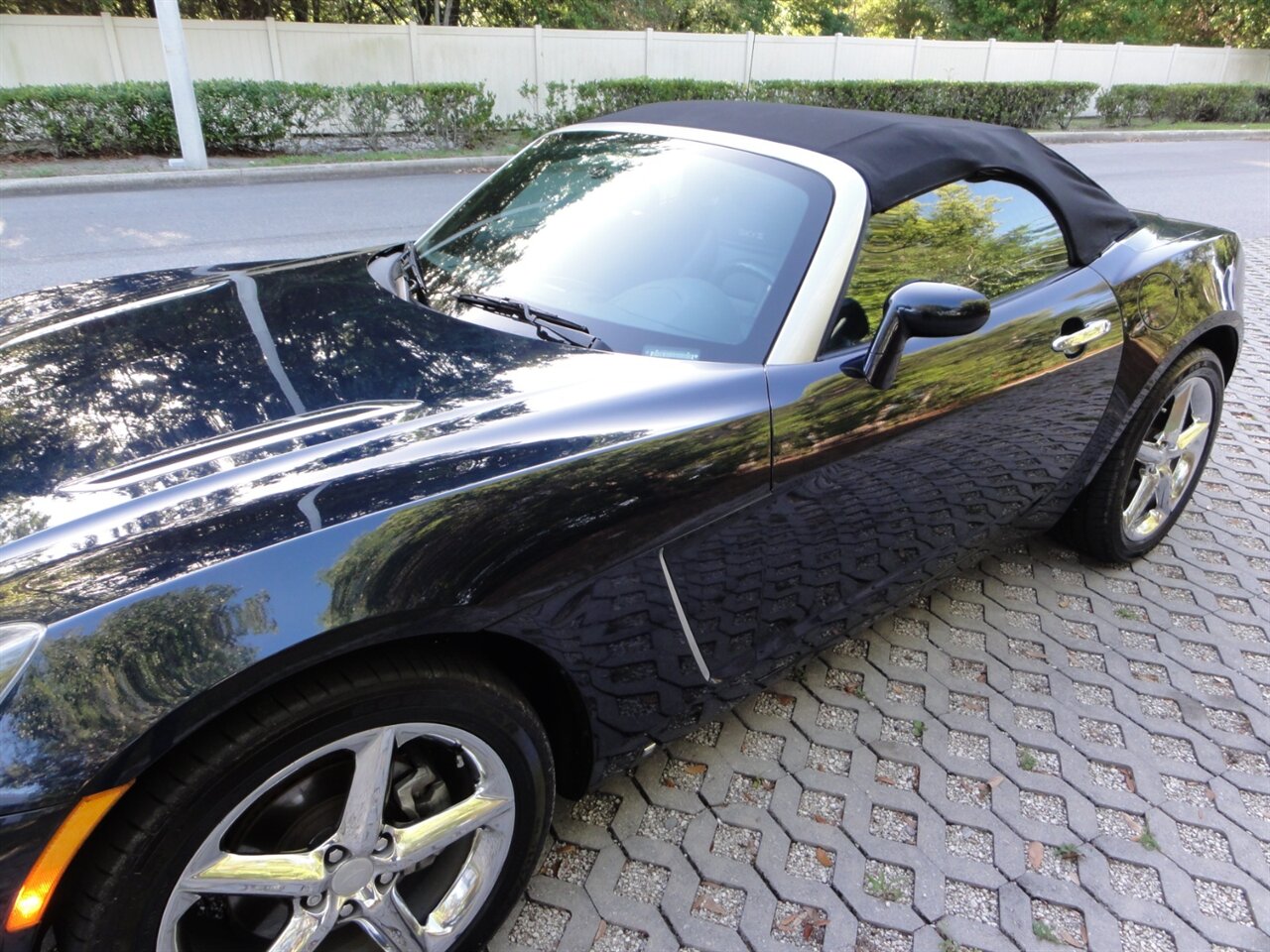 2007 Saturn SKY Red Line - Photo 15 - Deland, FL 32720