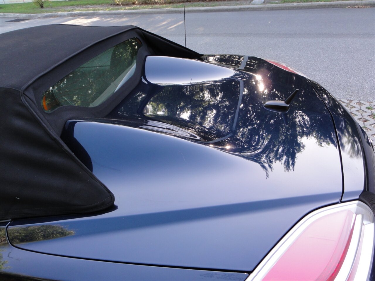 2007 Saturn SKY Red Line - Photo 27 - Deland, FL 32720