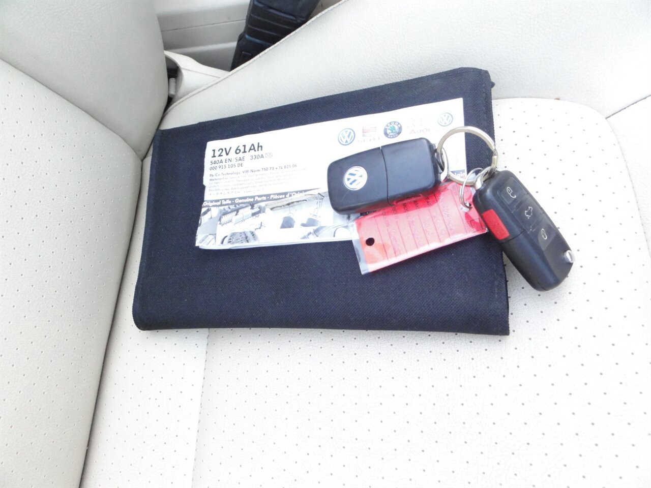 2009 Volkswagen New Beetle Convertible   - Photo 47 - Deland, FL 32720