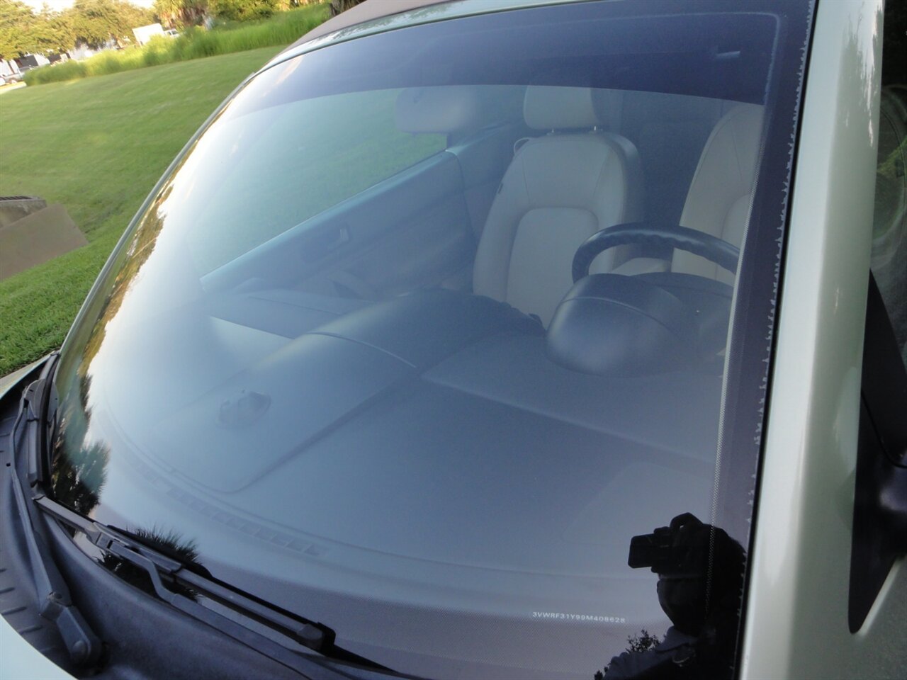 2009 Volkswagen New Beetle Convertible   - Photo 19 - Deland, FL 32720