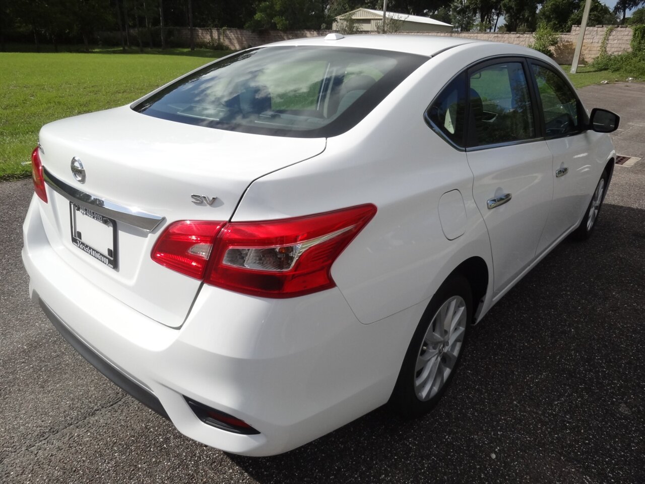 2019 Nissan Sentra SV   - Photo 3 - Deland, FL 32720